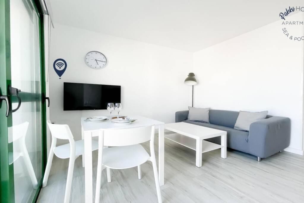 Апартаменты San Valentin Pakky House Коральео Экстерьер фото